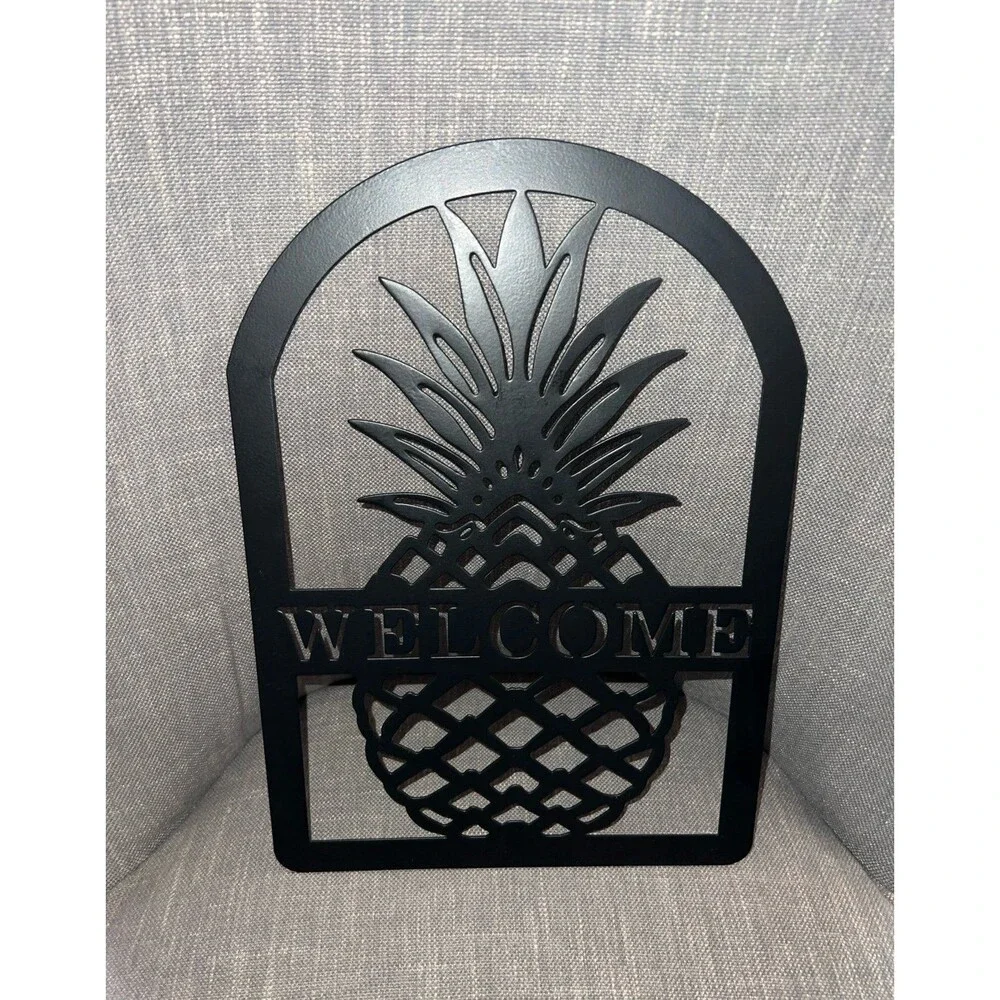 Welcome Pineapple hanging Sign for outdoor